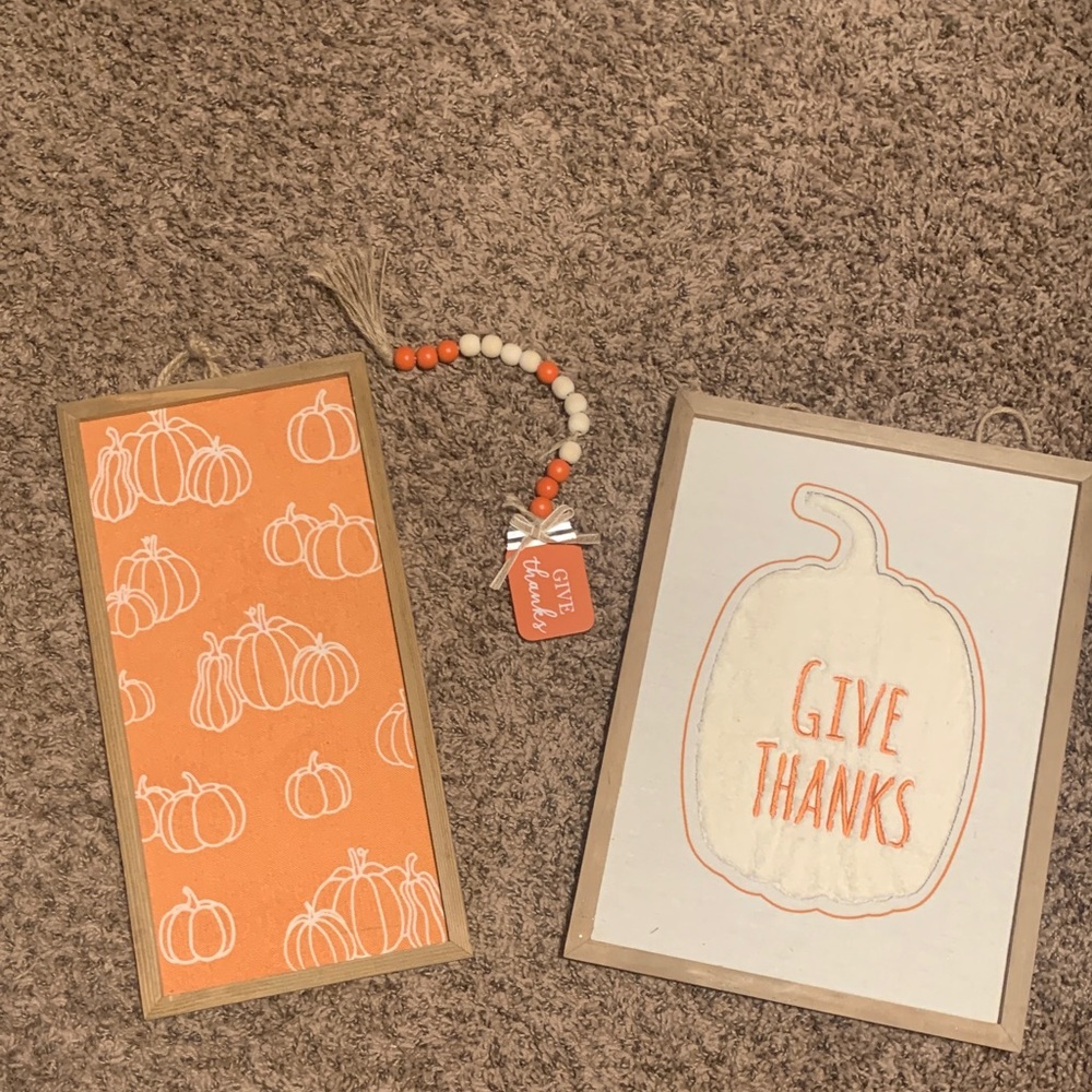 Thanksgiving Pumpkin Wall Decor Set/& beaded mason jar tassel decor